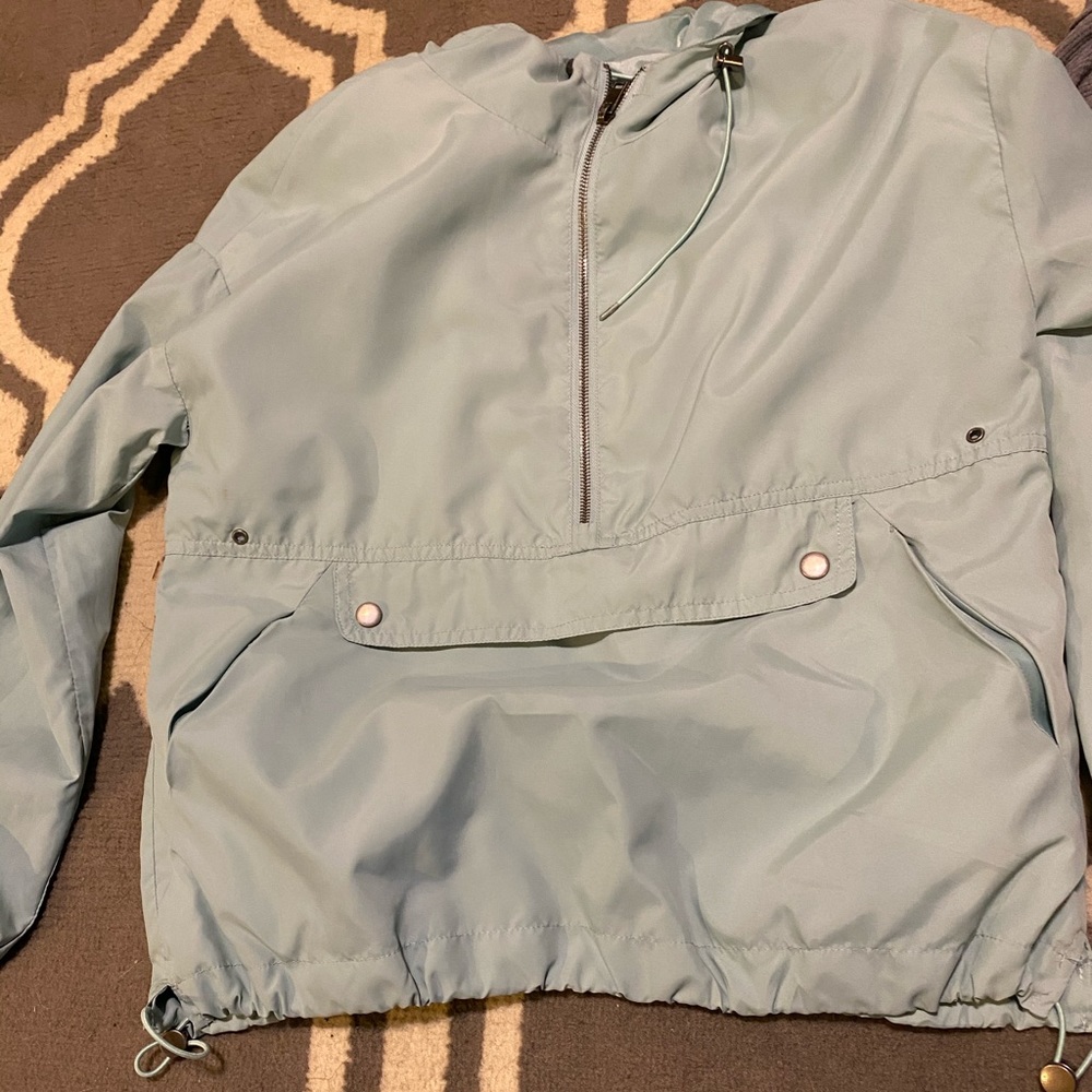 wind breaker